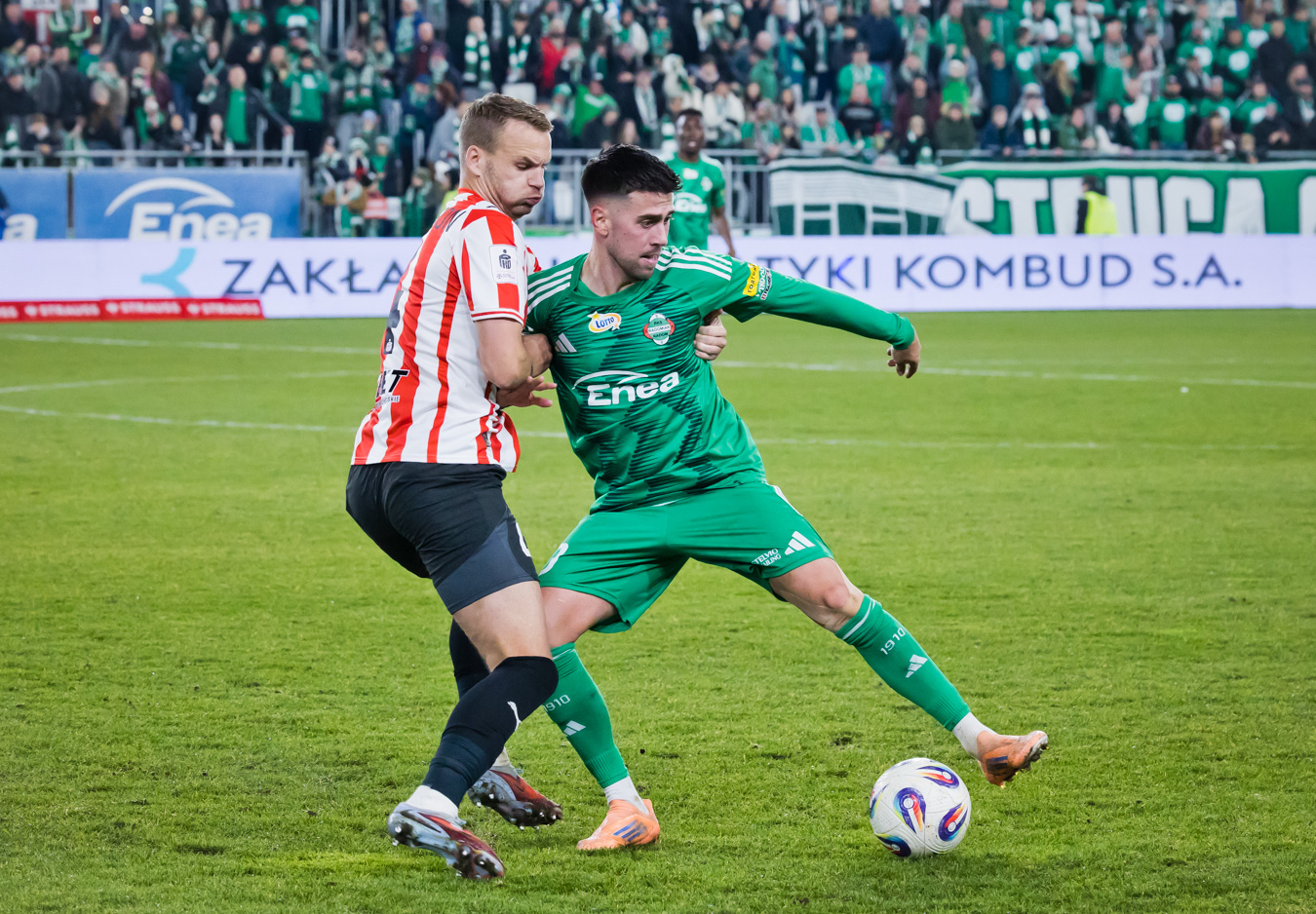 Gdzie oglądać Cracovia - Lech Poznań? O której mecz w Krakowie?