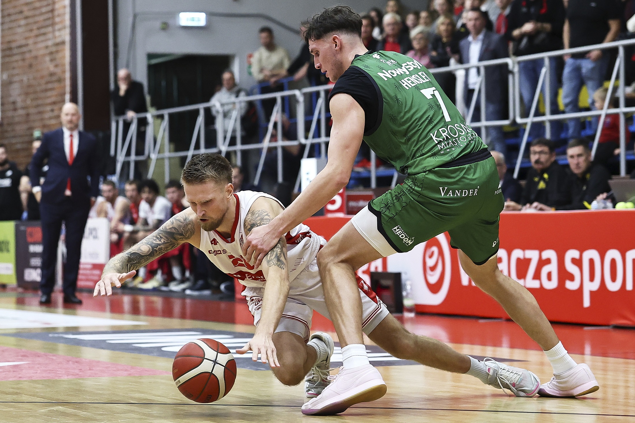 Kontuzje uderzają w kluby. Kolejni gracze wypadają z gry