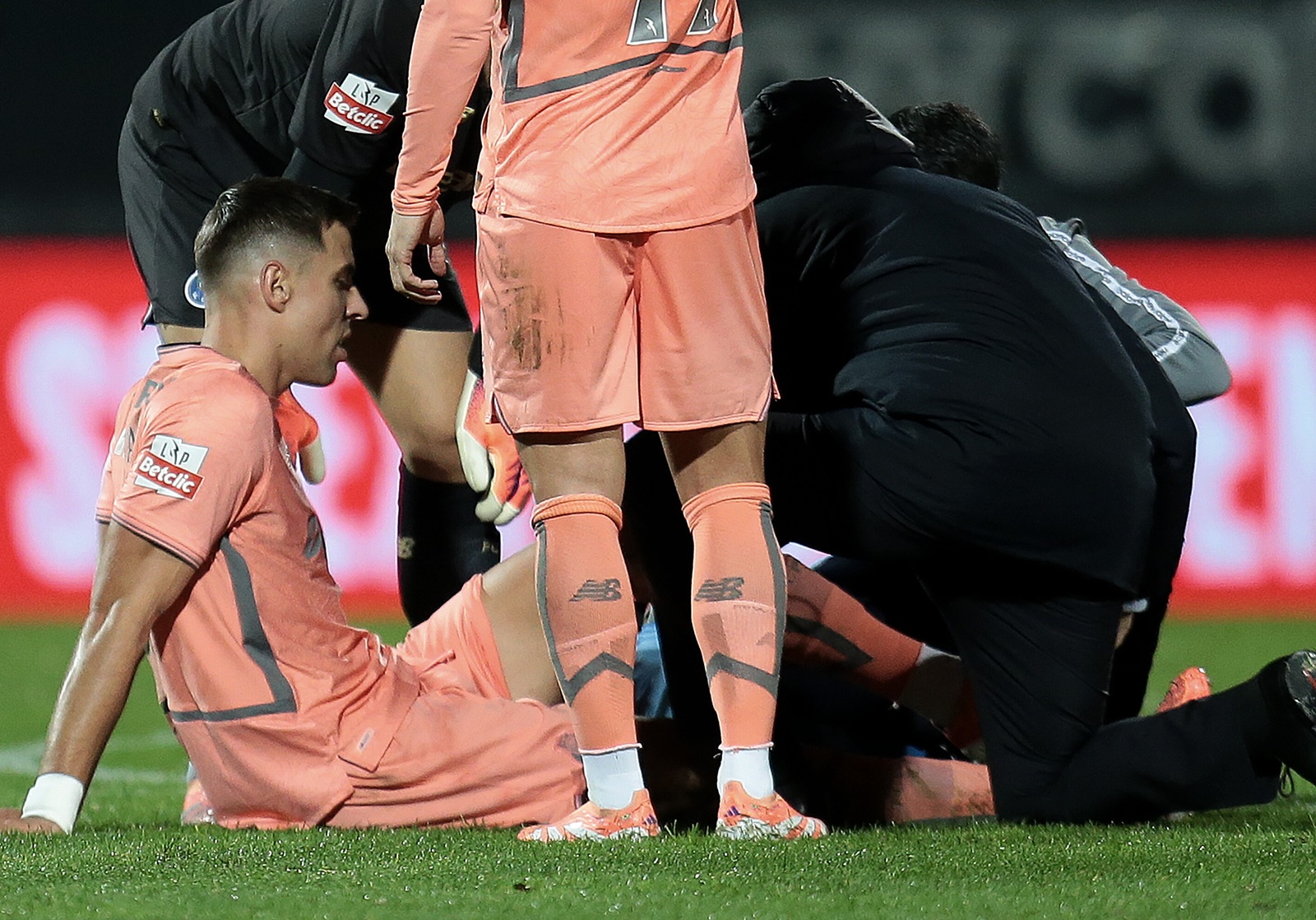 Nowe wieści o kontuzji Bednarka. Trener FC Porto stawia sprawę jasno