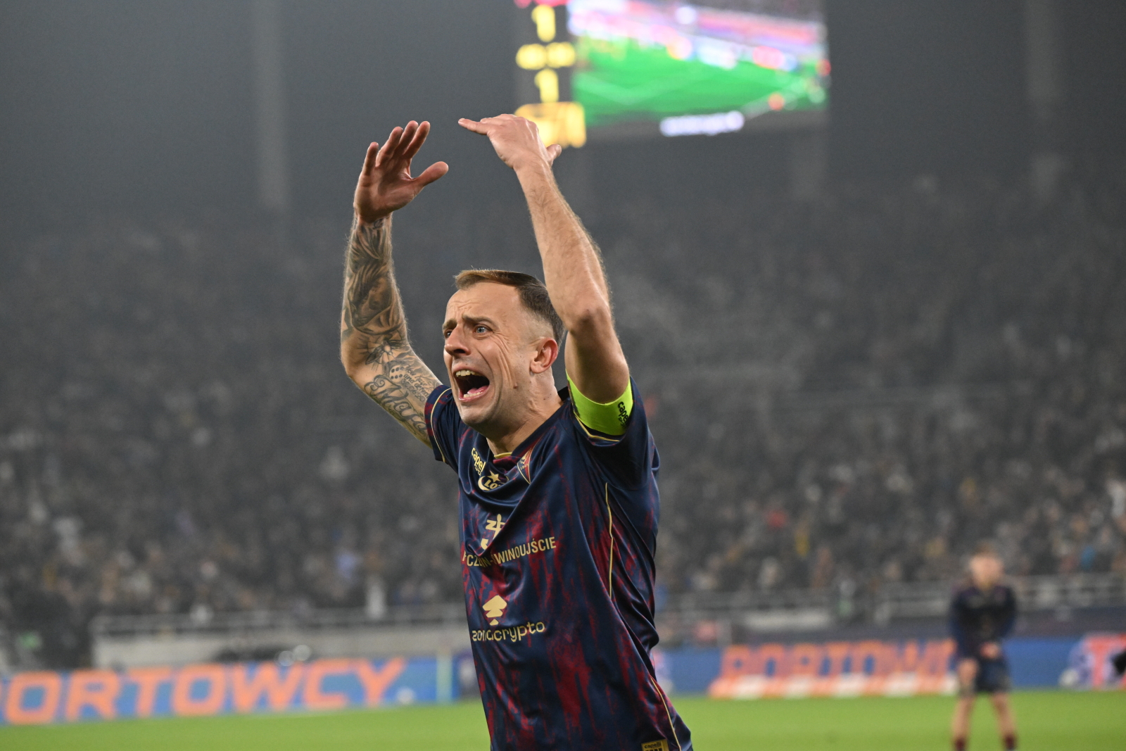 "Przepraszam". Nocny wpis Grosickiego niesie się po sieci