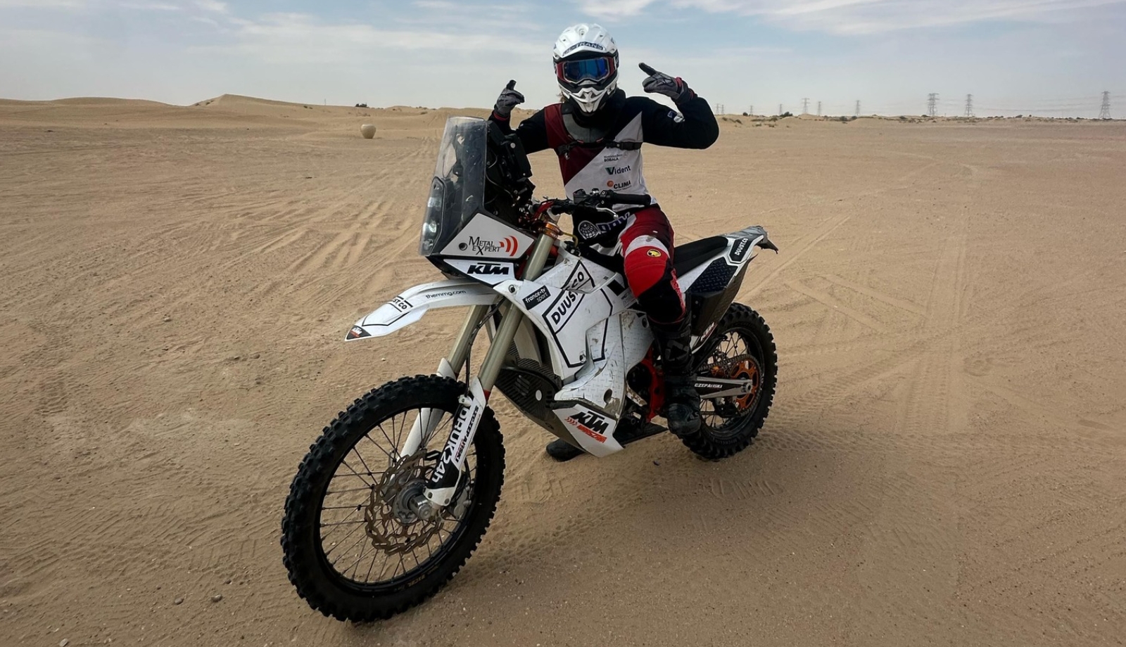 Komentator Canal+ leci do Dubaju. Weźmie udział w Pucharze Świata