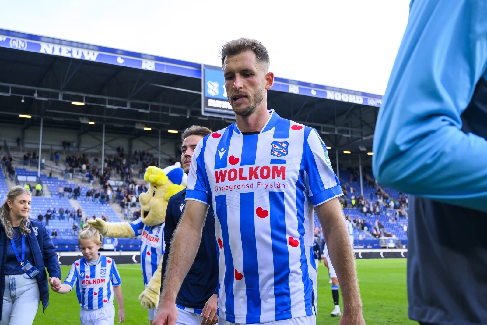 Czekał 349 dni na kolejny występ. Niebywały pech już w szóstej minucie