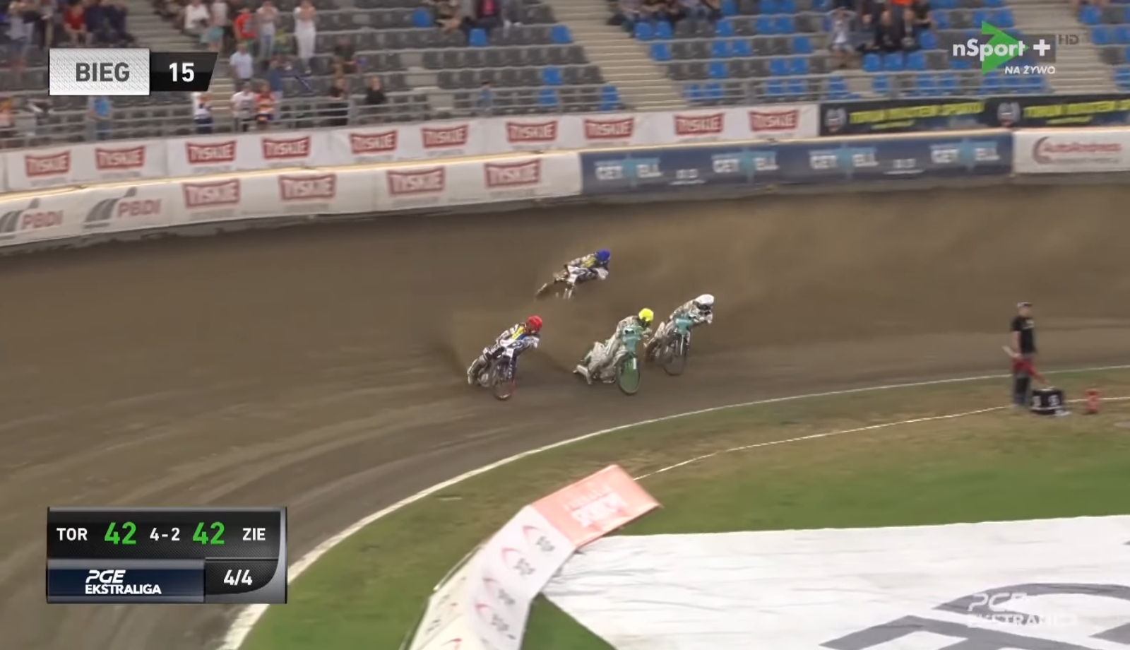 Żużel. Szalona pogoń Patryka Dudka na Motoarenie. Wystarczyła tylko chwila