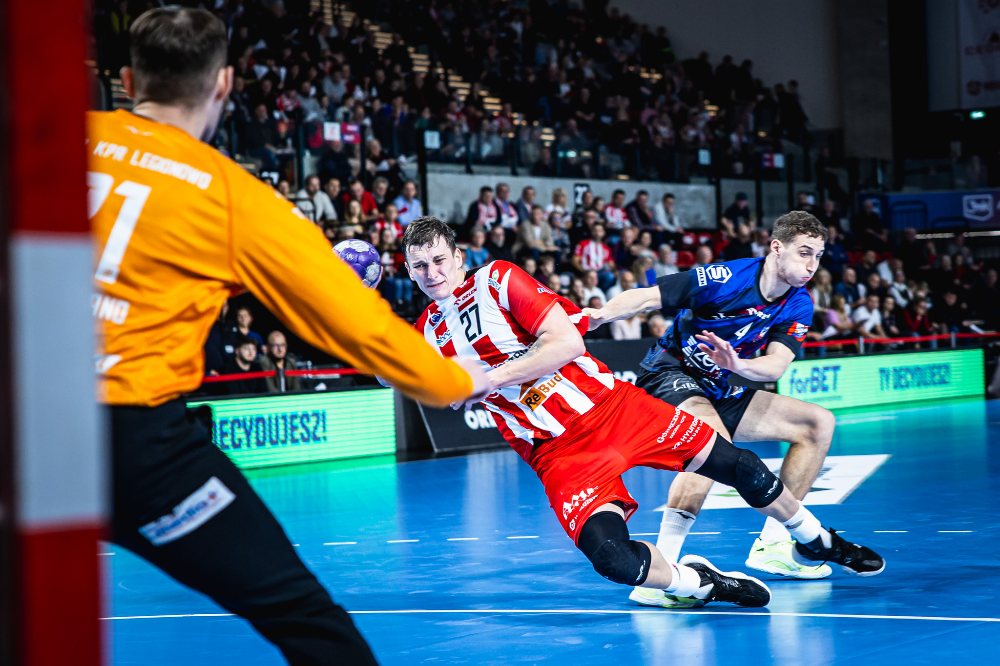 Początek drugiej połowy zadecydował. Uczestnik pucharów nie zawiódł