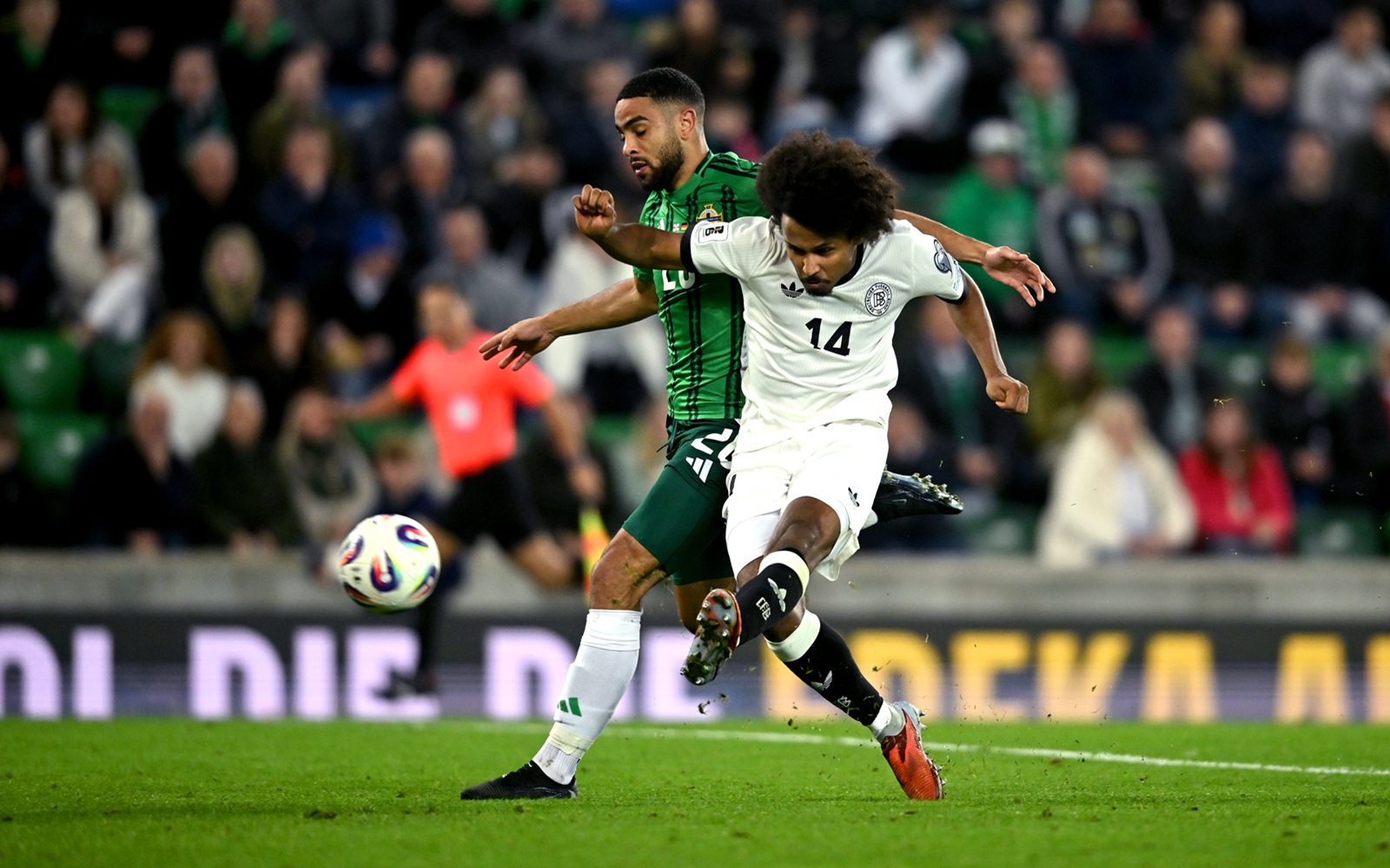 Niemcy się nie patyczkowali. Prawie pół miliona euro kary dla znanego piłkarza