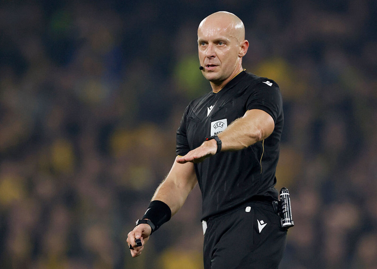 Zaskakująca decyzja UEFA. Marciniak poprowadzi mecz, który ma znaczenie dla Polski