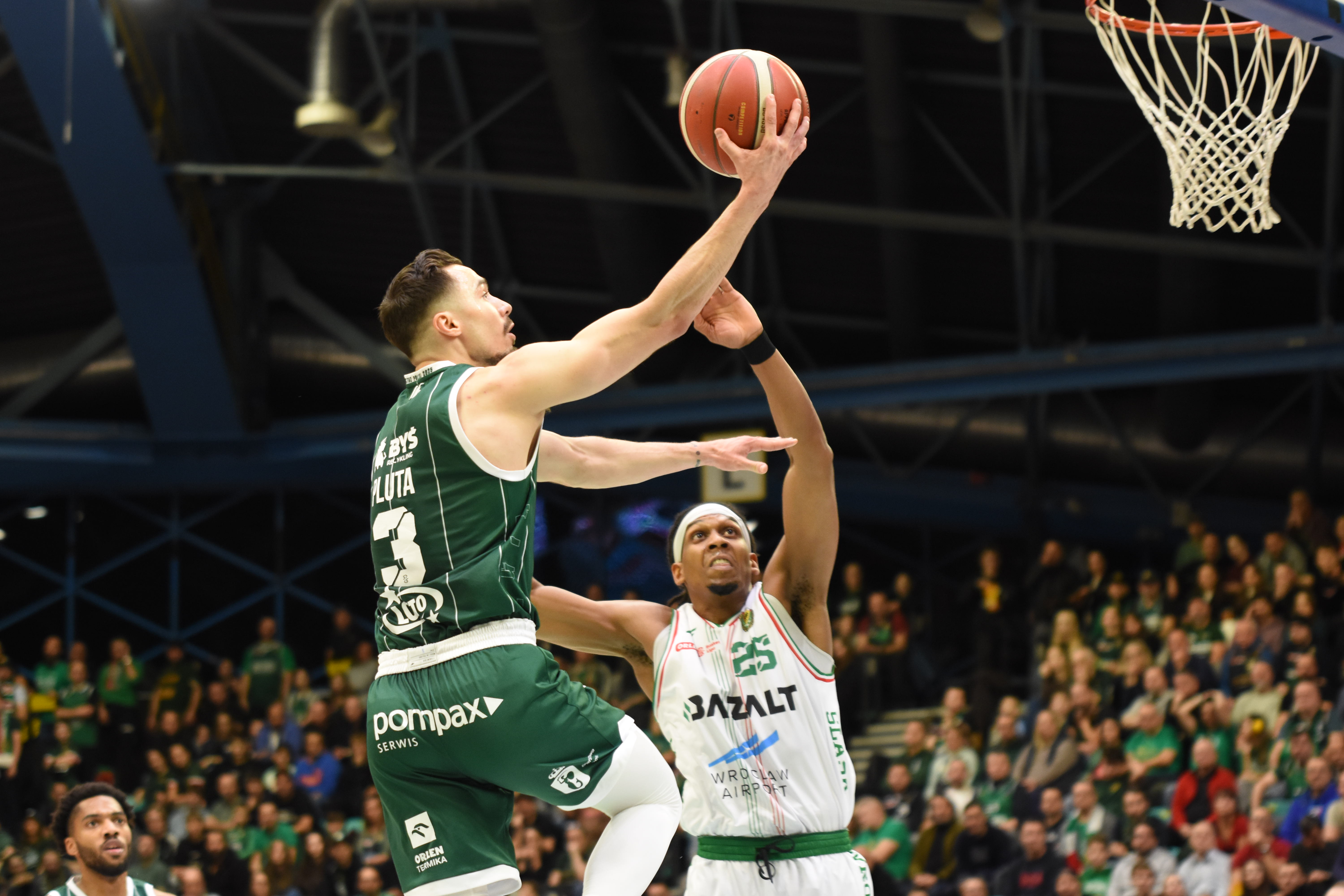 Dużo przetasowań, ale nie na szczycie. Sprawdź tabelę i wyniki Orlen Basket Ligi