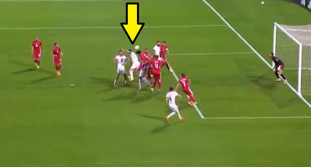 Czekaliśmy pół godziny. Lewandowski znalazł sposób na Maltańczyków