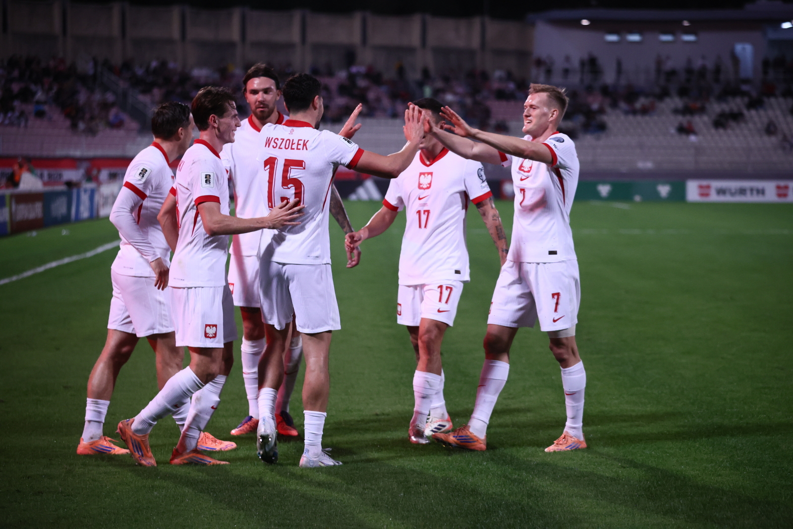 Już wszystko jasne. Zobacz końcową tabelę "polskiej" grupy