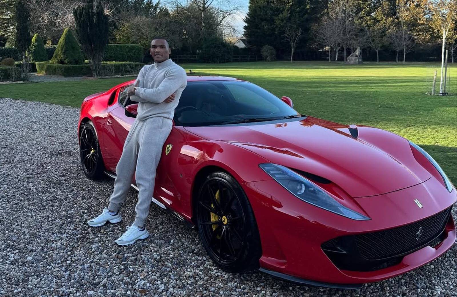 Auto warte ponad 1 mln zł. Tylko wygrał walkę i od razu je kupił