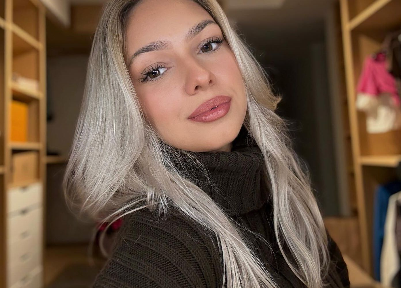 Jest od niego starsza. To miłość wschodzącej gwiazdy polskiej kadry