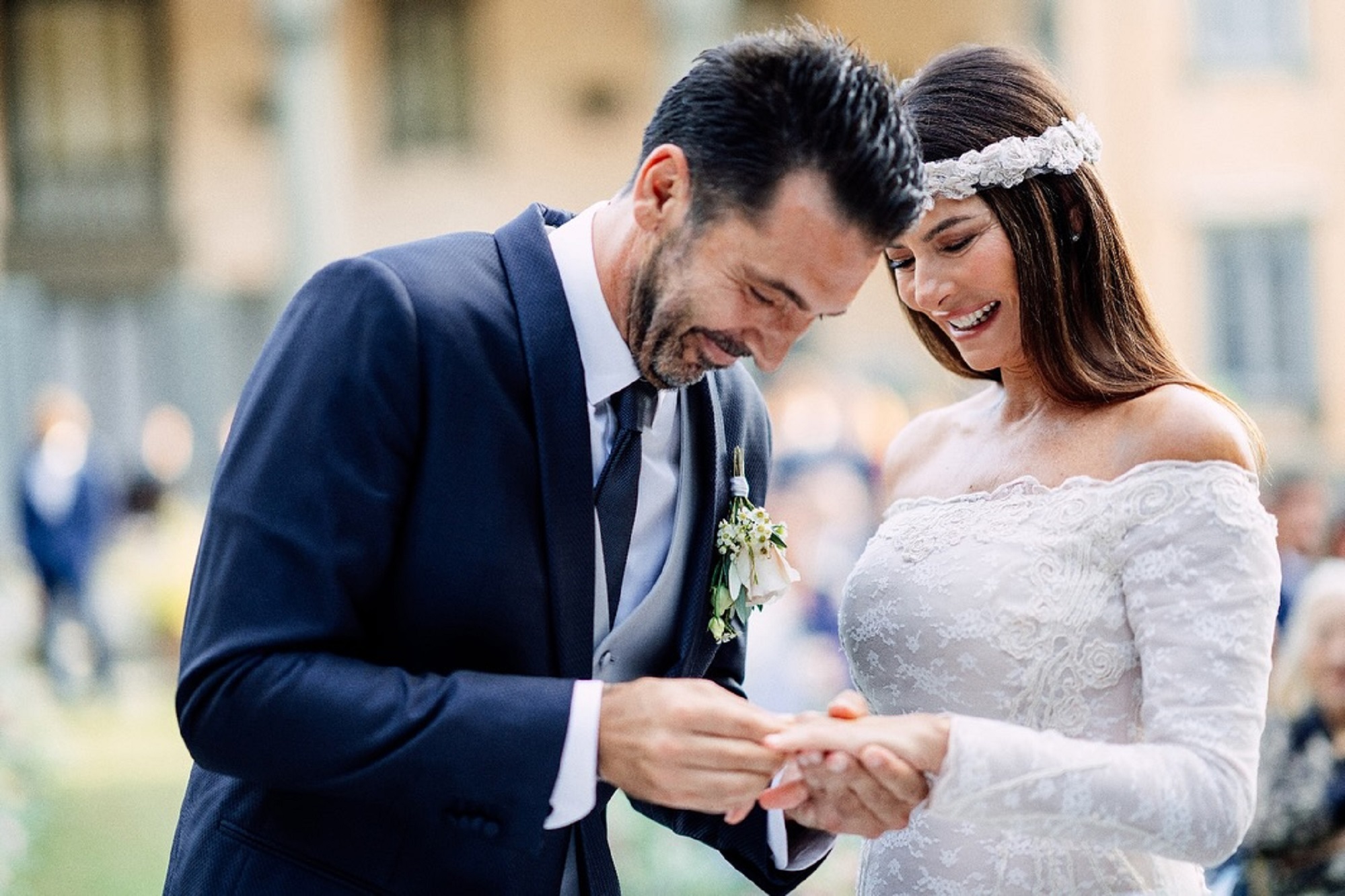 Obchodzili rocznicę ślubu. To jego druga żona