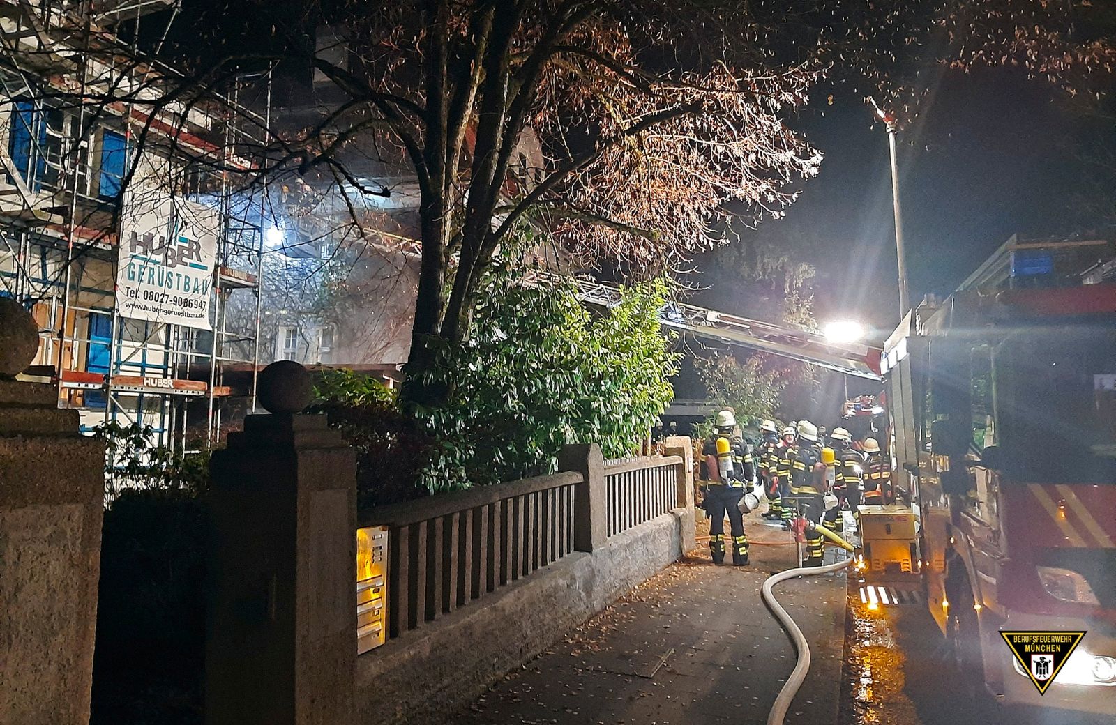 Chwile grozy w domu legendy. Straż w akcji