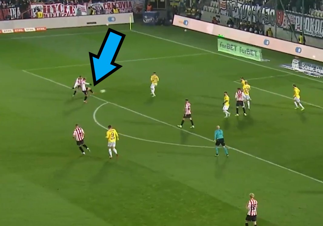 Efektowny gol w Ekstraklasie. "Aż zaniemówiłem" [WIDEO]