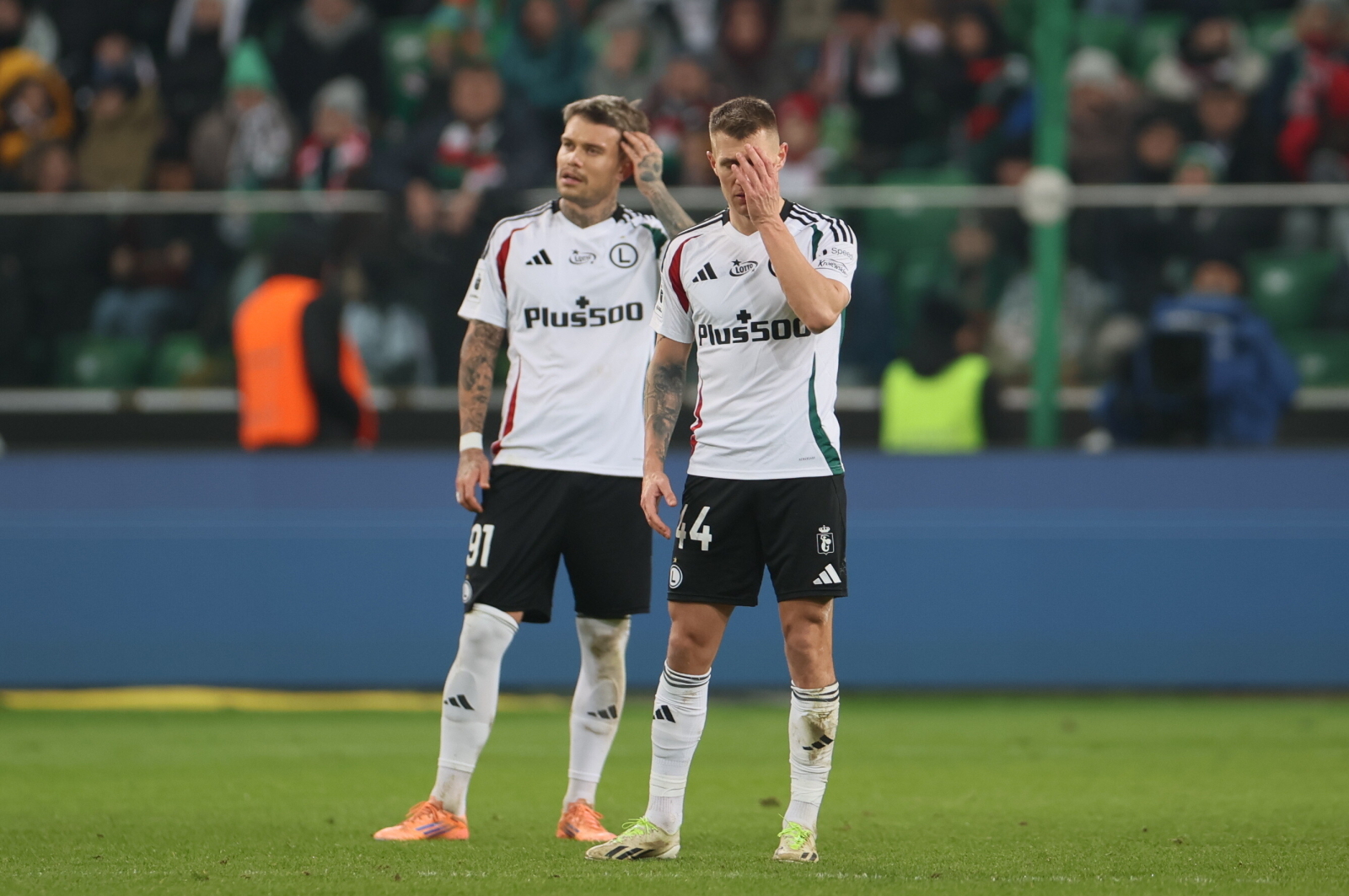 Legia coraz bliżej strefy spadkowej. Jest tabela po sensacyjnym remisie