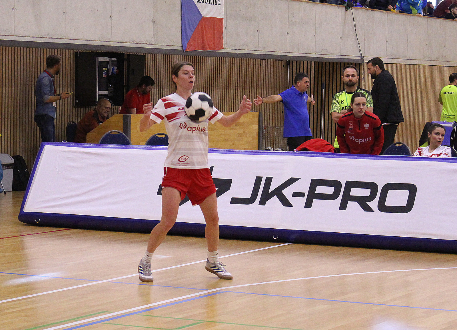 Polka robi show. Będzie medal MŚ?