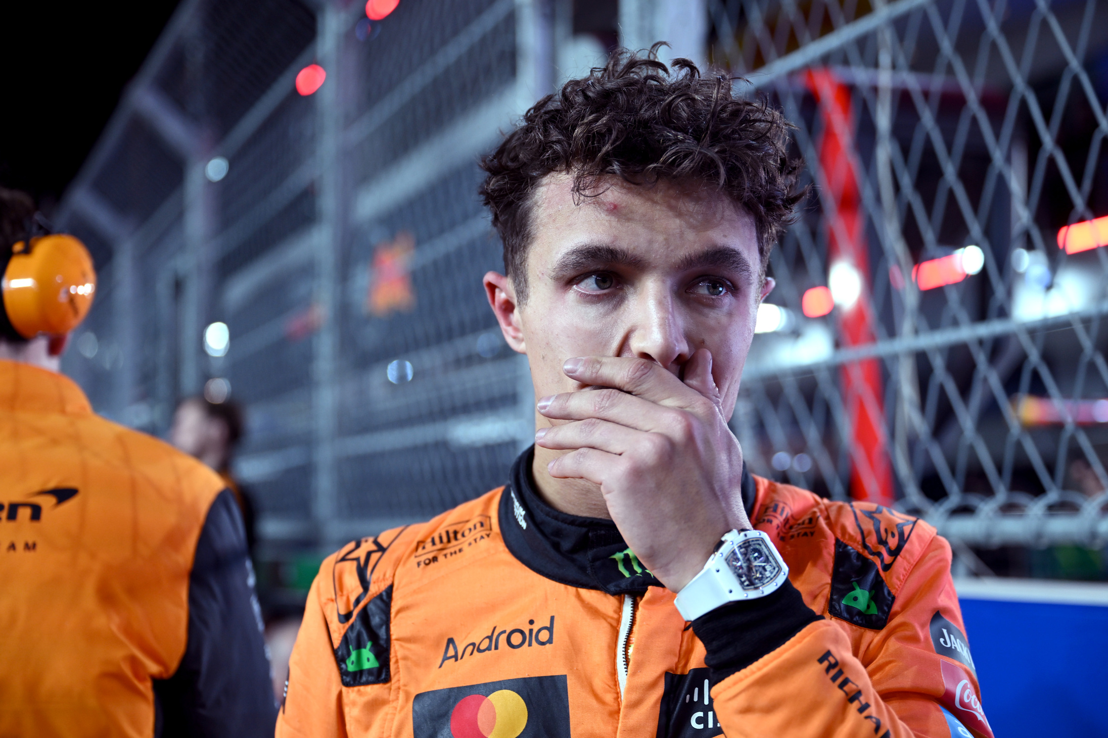 McLaren przeprasza kierowców za dyskwalifikację. Oto, co do niej doprowadziło