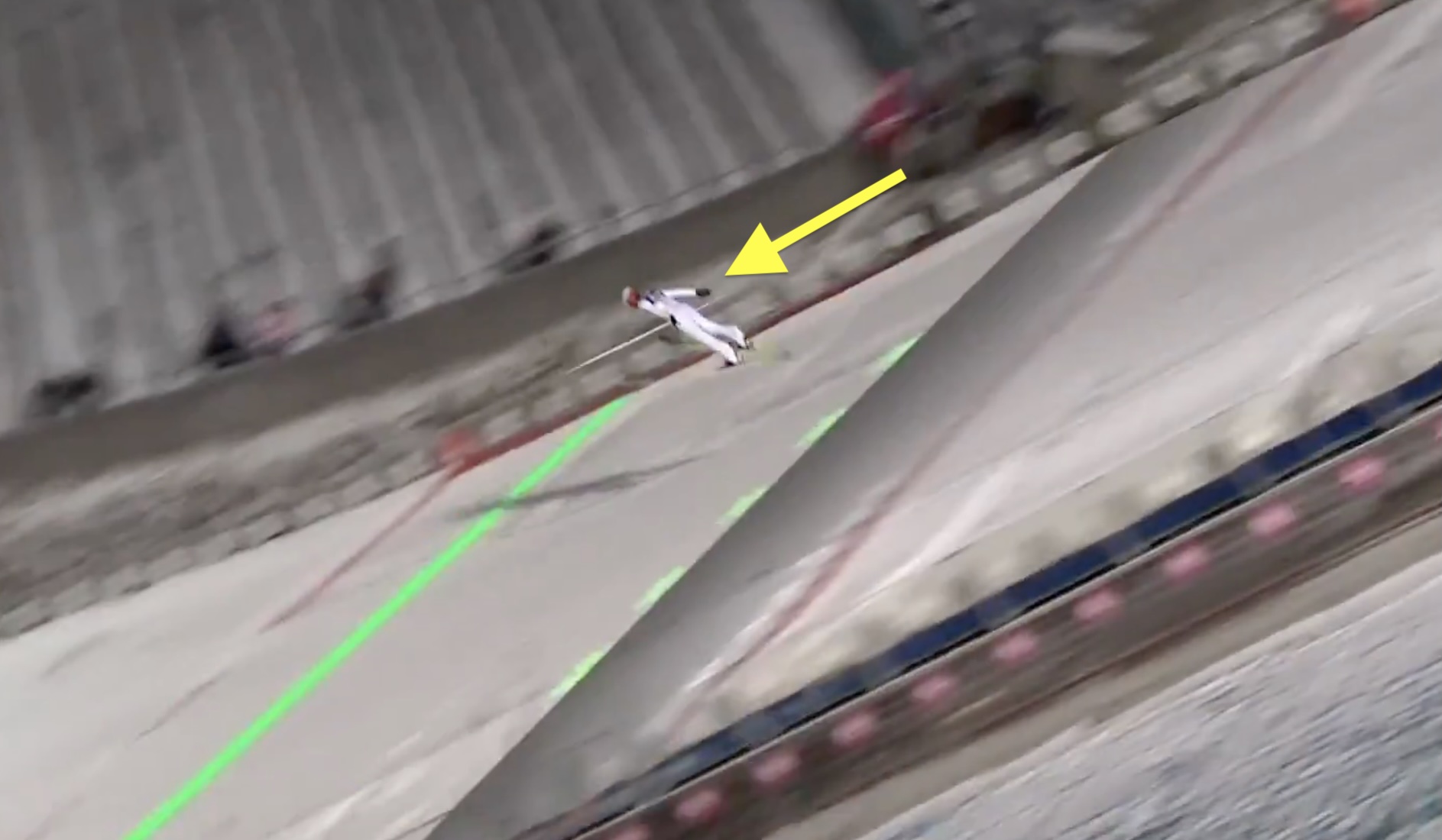 Leciał i leciał. Kapitalny lot Stocha. Jest na co popatrzeć