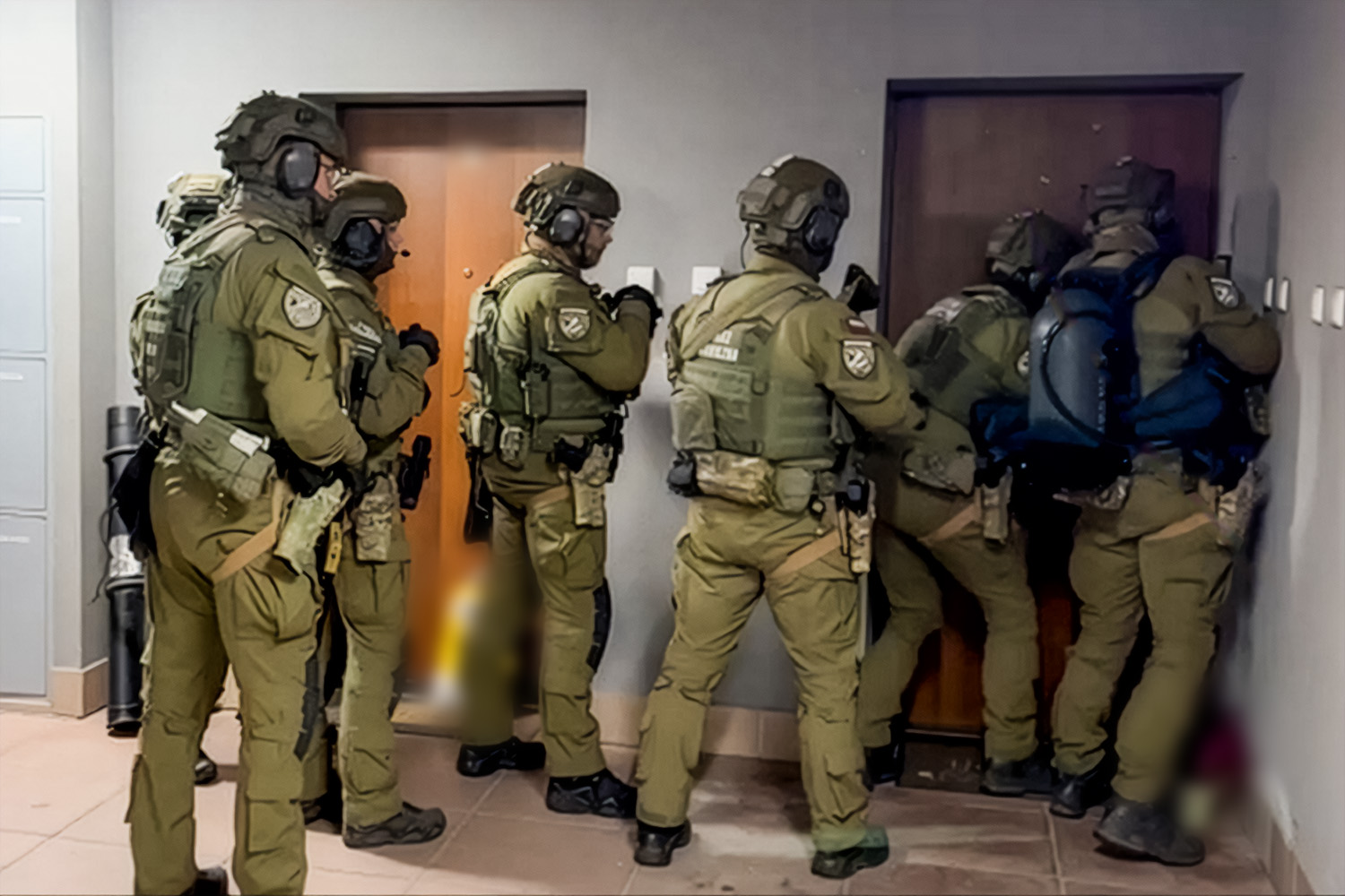 Cios w środowisko kiboli. Zatrzymano 14 osób