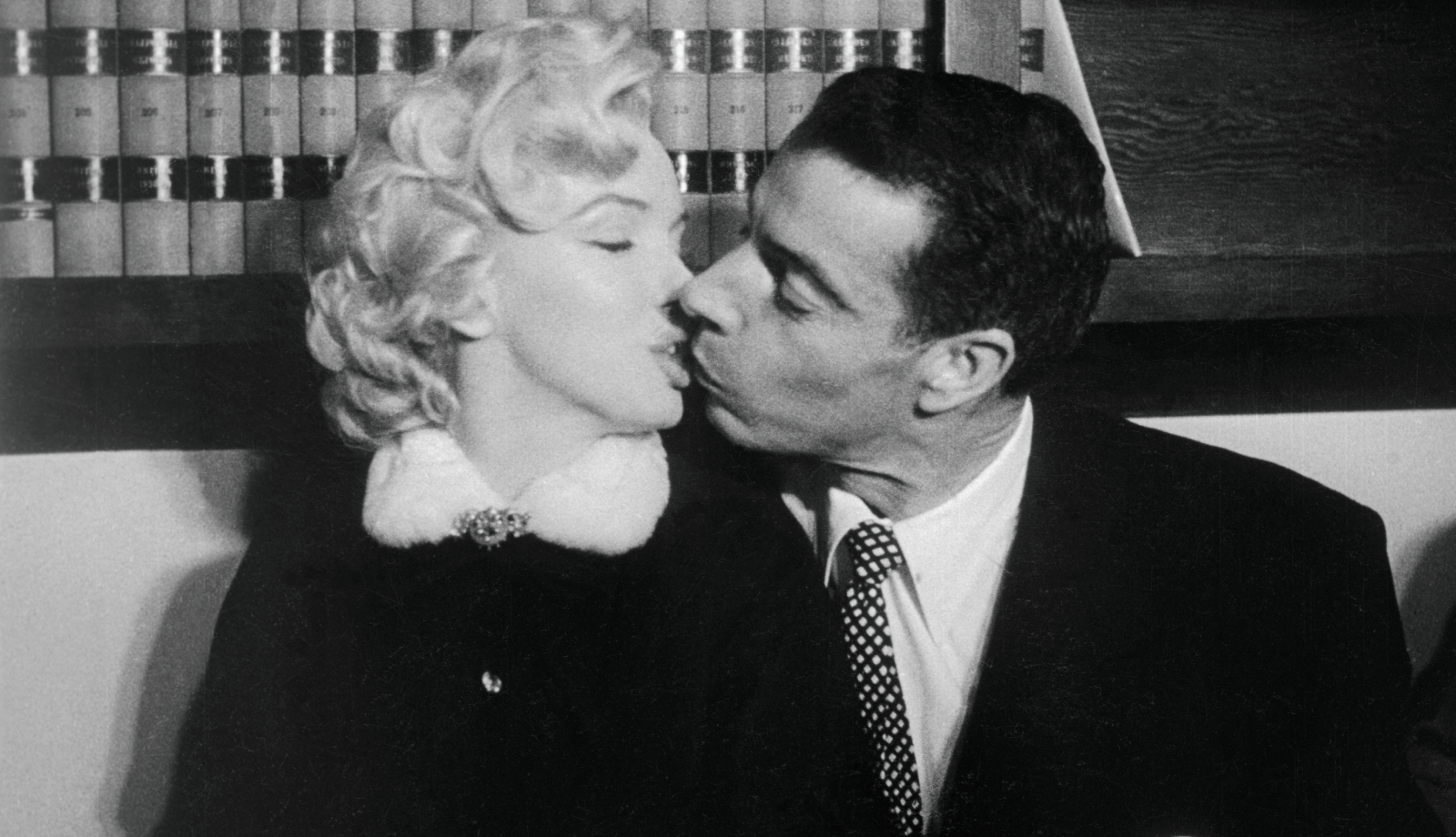 Rozkochał w sobie Marilyn Monroe. Potem pojawiła się przemoc