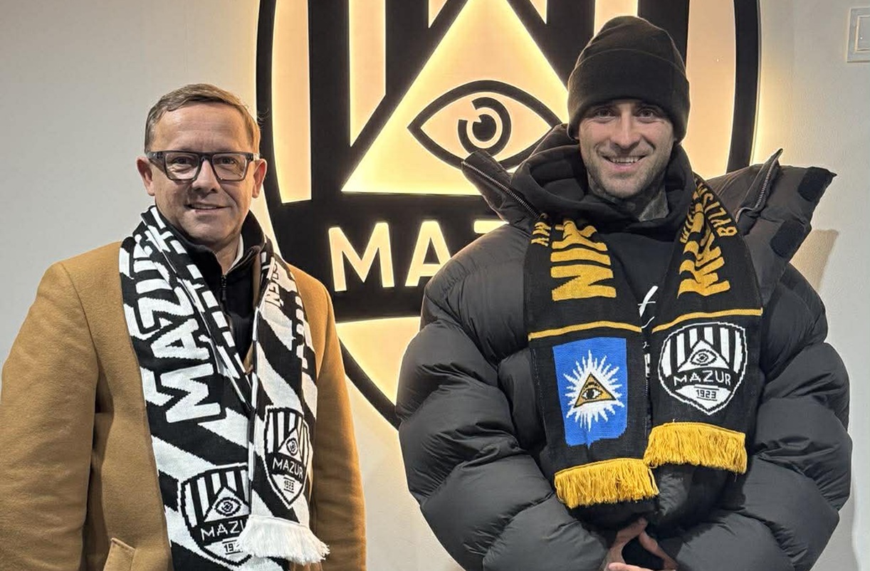 Najpierw ściągnęli Krychowiaka, a teraz to. Poznajesz, kto został dyrektorem?