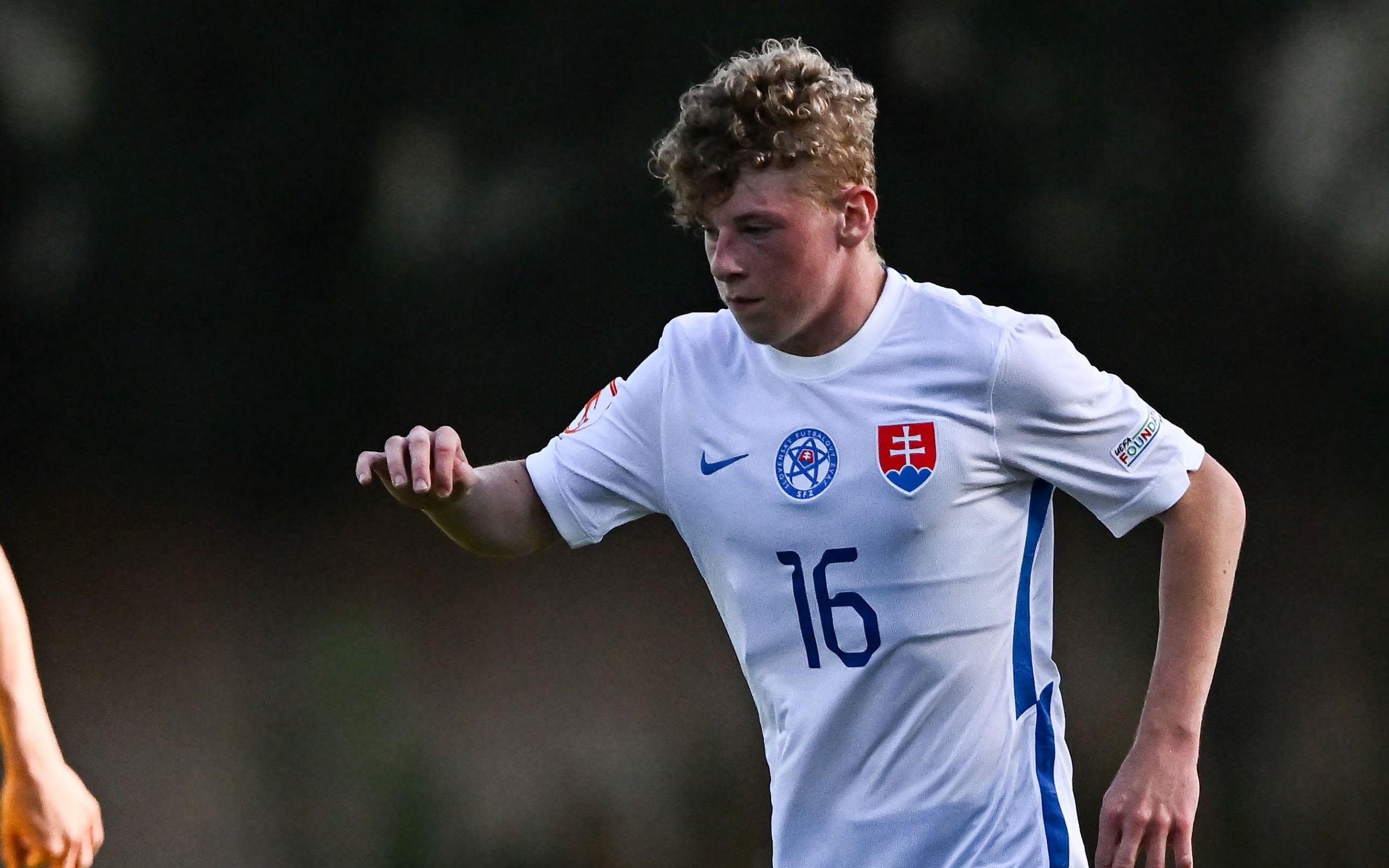 Zachwyca w młodzieżowej Lidze Mistrzów. Legia straci wielki talent?