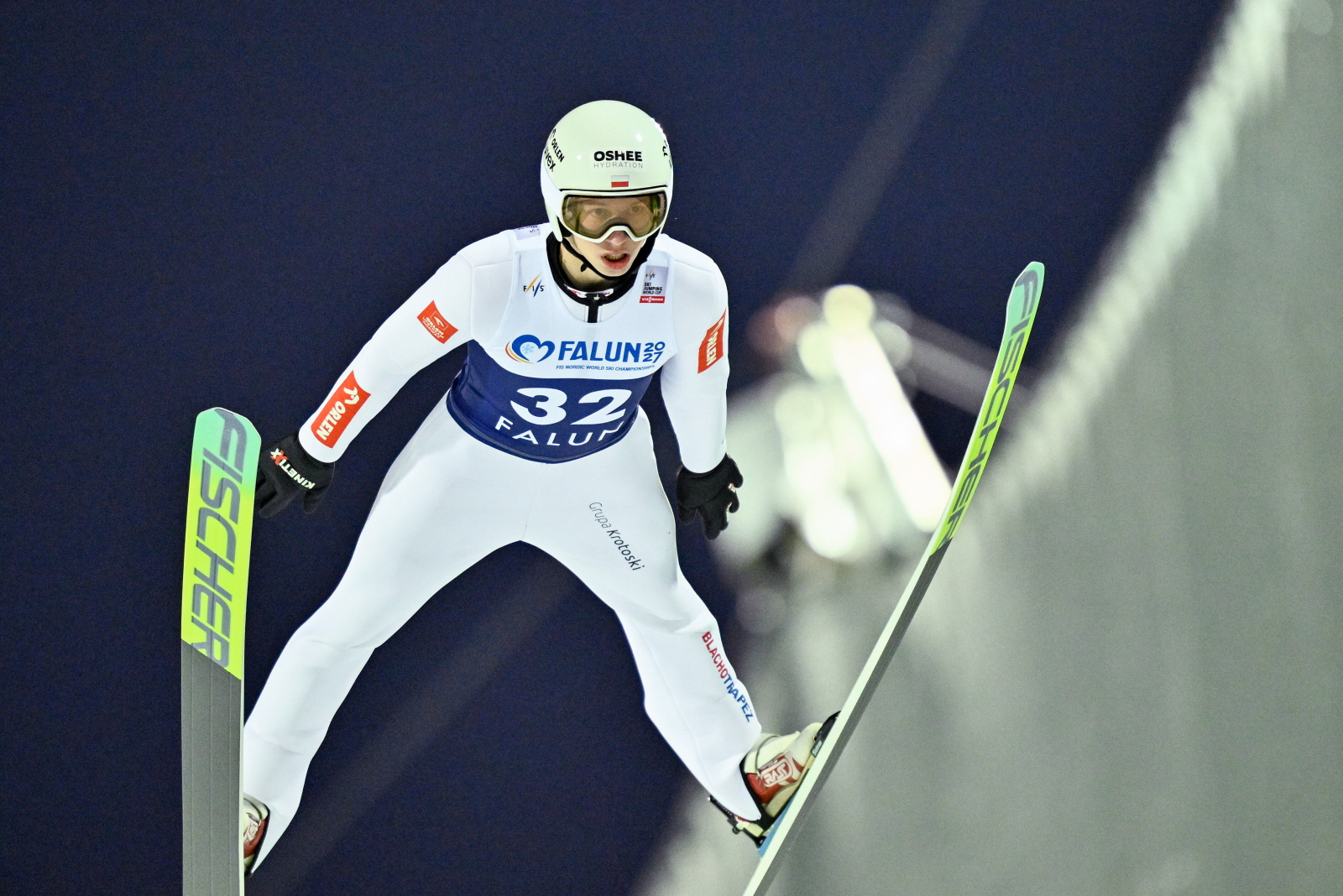 Ma zaledwie 18 lat. Polak w sześć dni zarobił niezłą "sumkę"