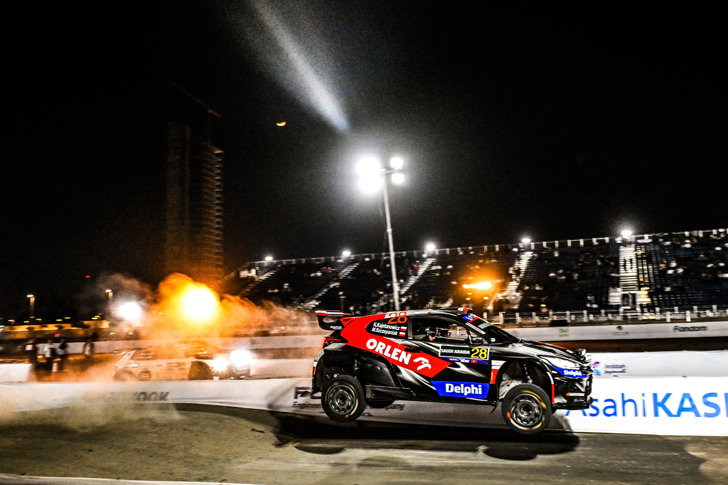 Kajetanowicz liderem w Arabii Saudyjskiej. Świetny początek rajdu dla Polaka