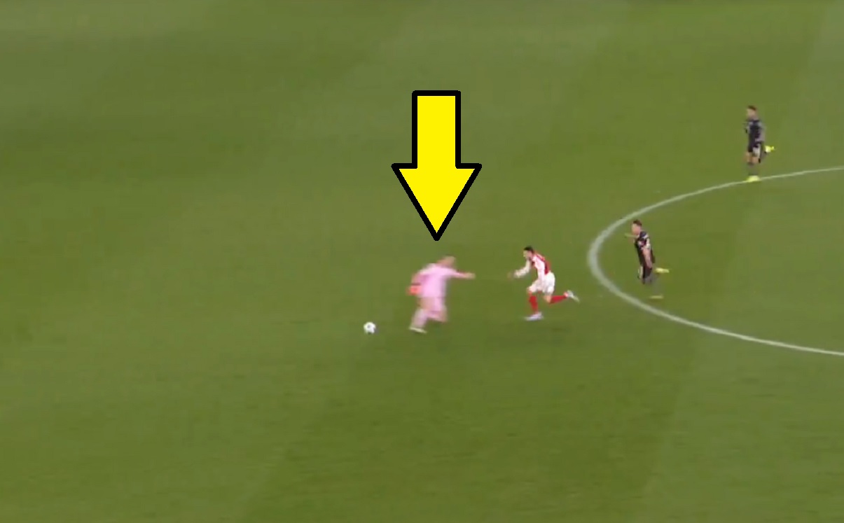 Neuer wybrał się na wycieczkę. Tak Arsenal dobił Bayern