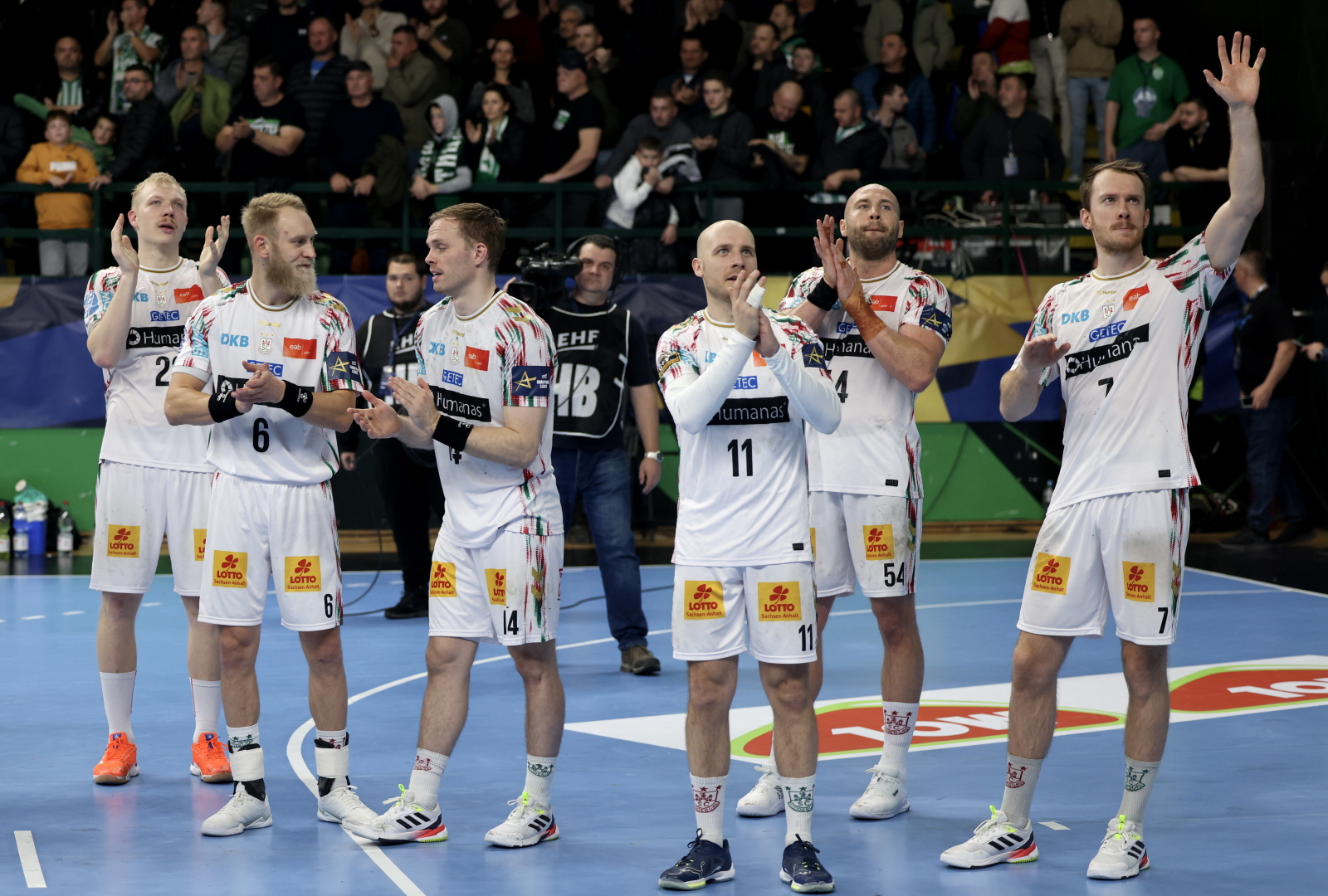 LM: obrońca tytułu gra jak z nut. Wciąż jest niepokonany