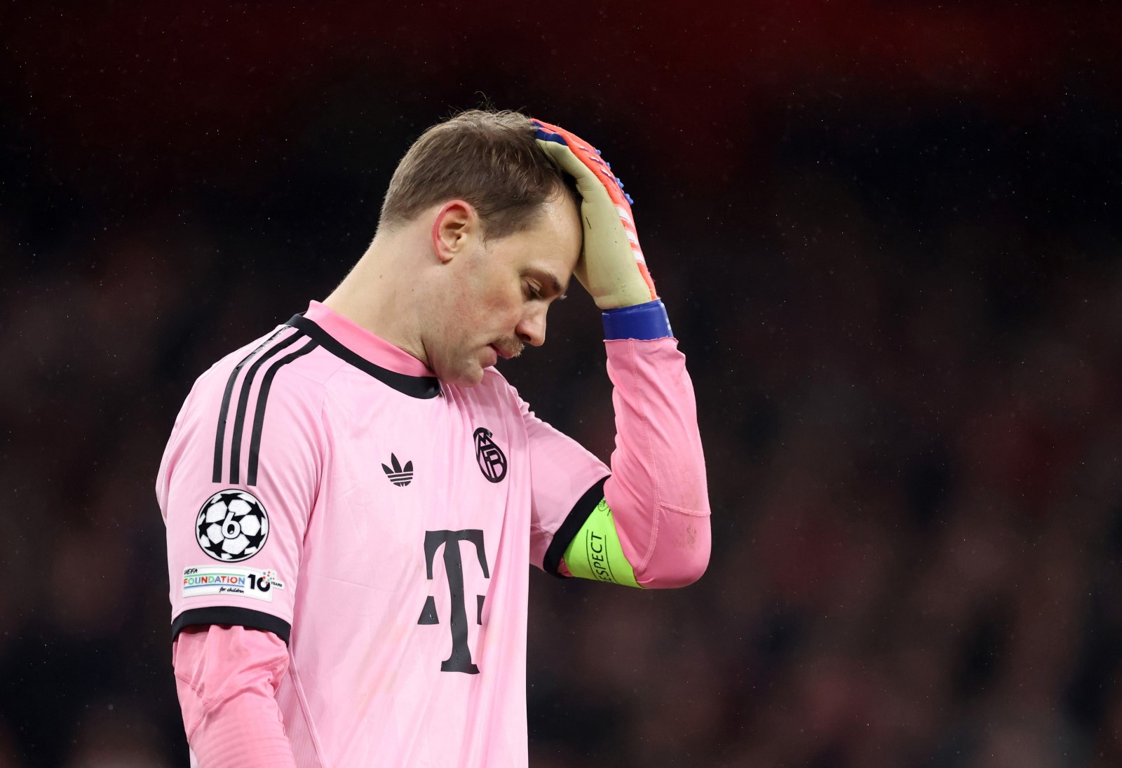 "Katastrofa". Niemcy bezlitośni dla Neuera