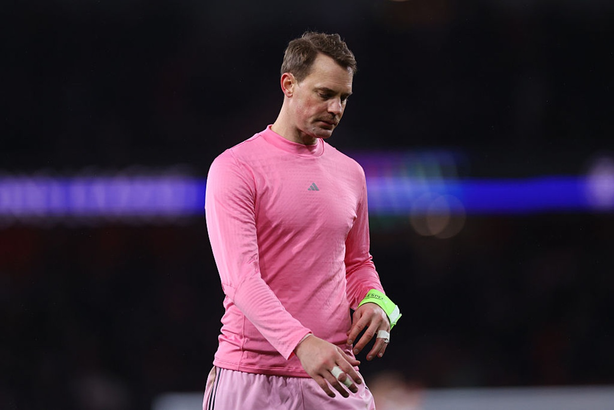 Spadają na niego gromy. Neuer przemówił po kompromitujących błędach