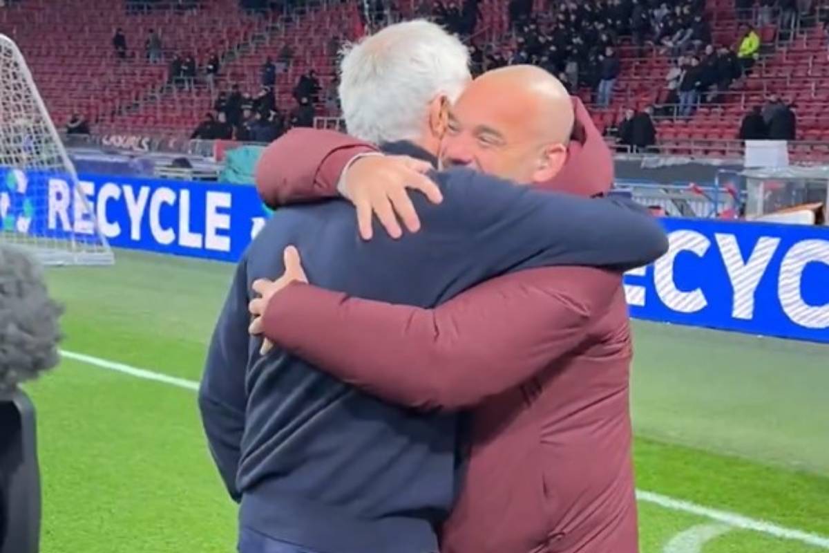 Wyjątkowe spotkanie Mourinho. Poznajesz tego byłego piłkarza?