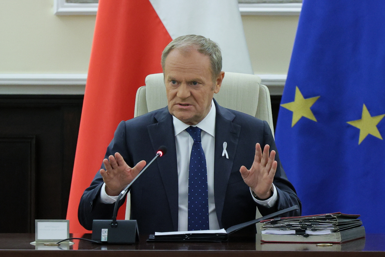 Tusk nagle zaczął mówić o meczu Polaków. "Jak czytam w komentarzach"