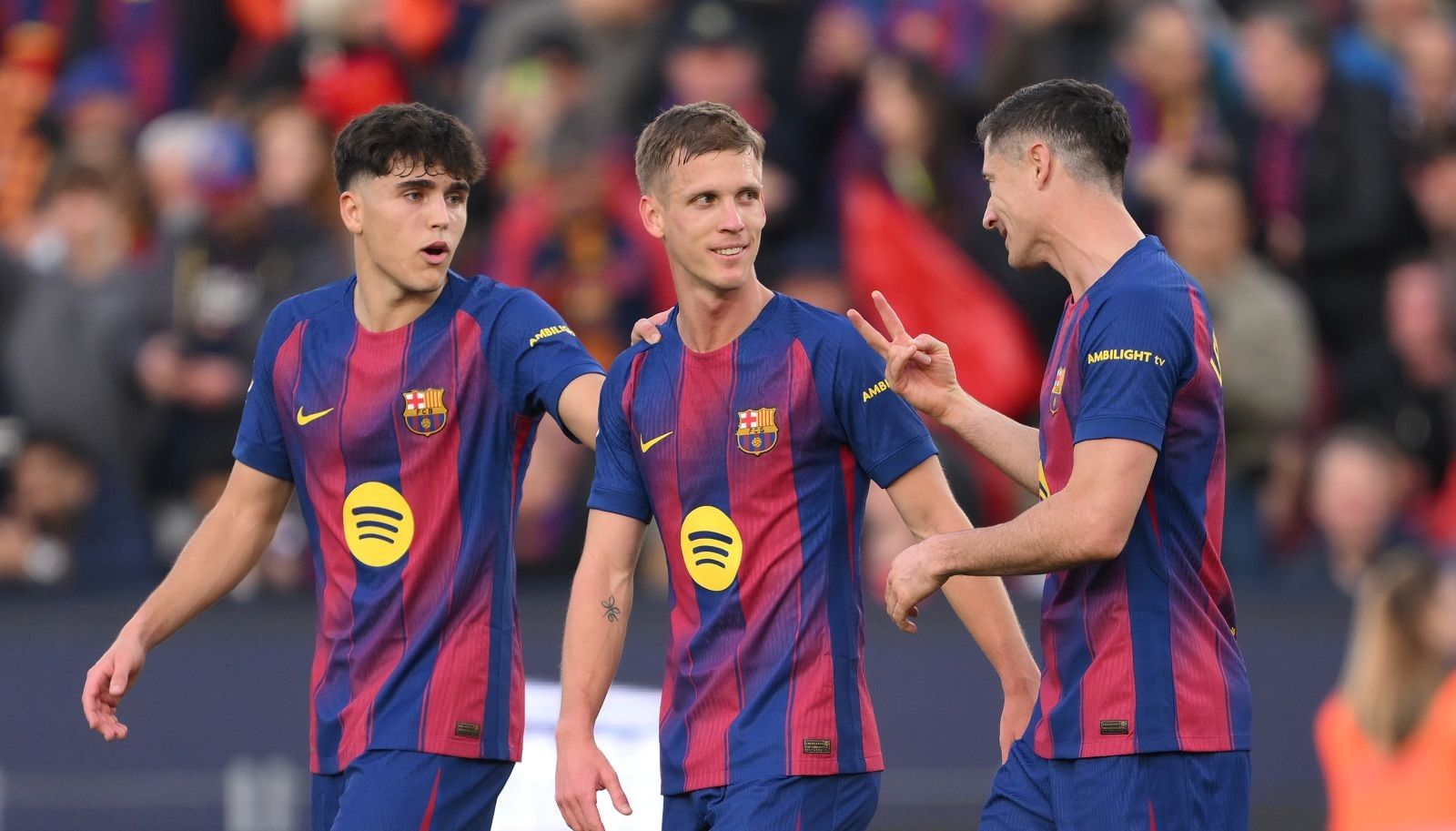 "Specjalnie przepuścił?". W sieci głośno o zachowaniu "Lewego"