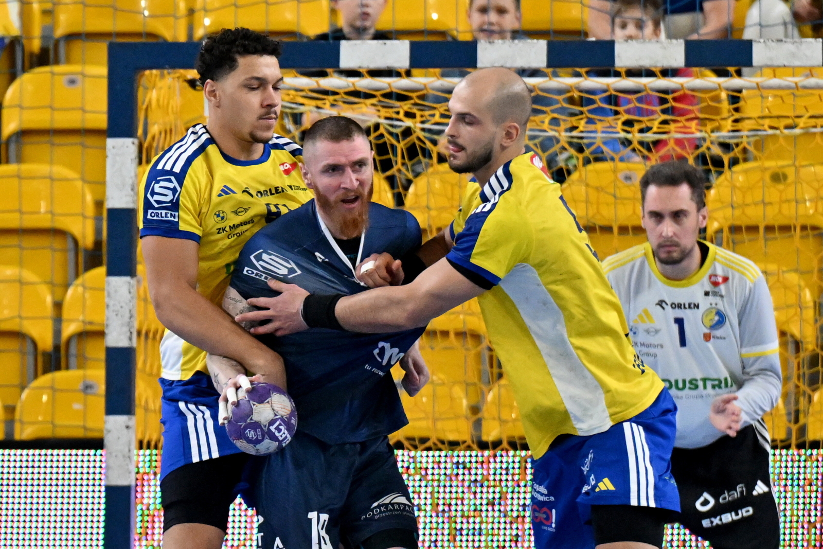 Beniaminek skarcony w Kielcach