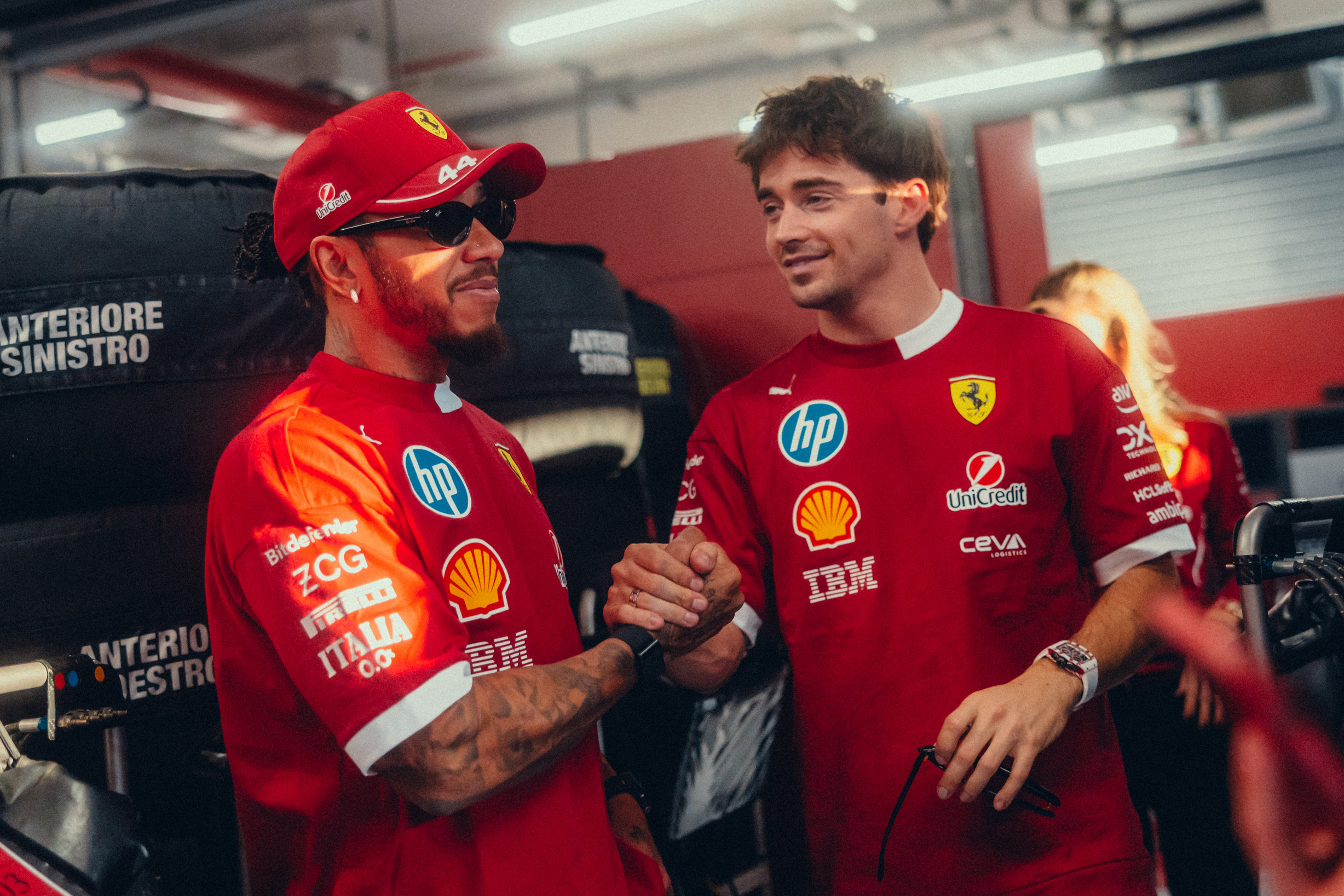 Bezradność w Ferrari. Hamilton i Leclerc zostali bez słów
