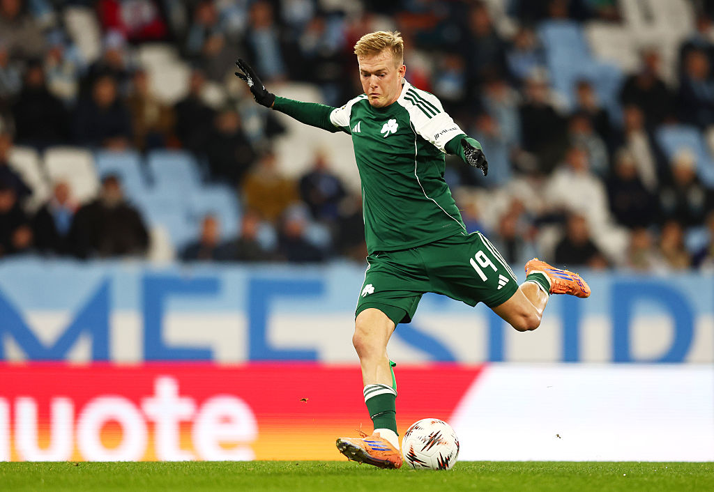 Szalone derby Aten. Świderski zmarnował rzut karny