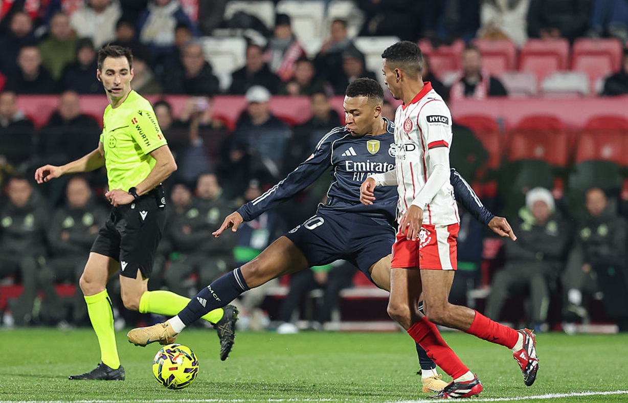 Burza w Hiszpanii. Telewizja Realu Madryt wprost o spisku