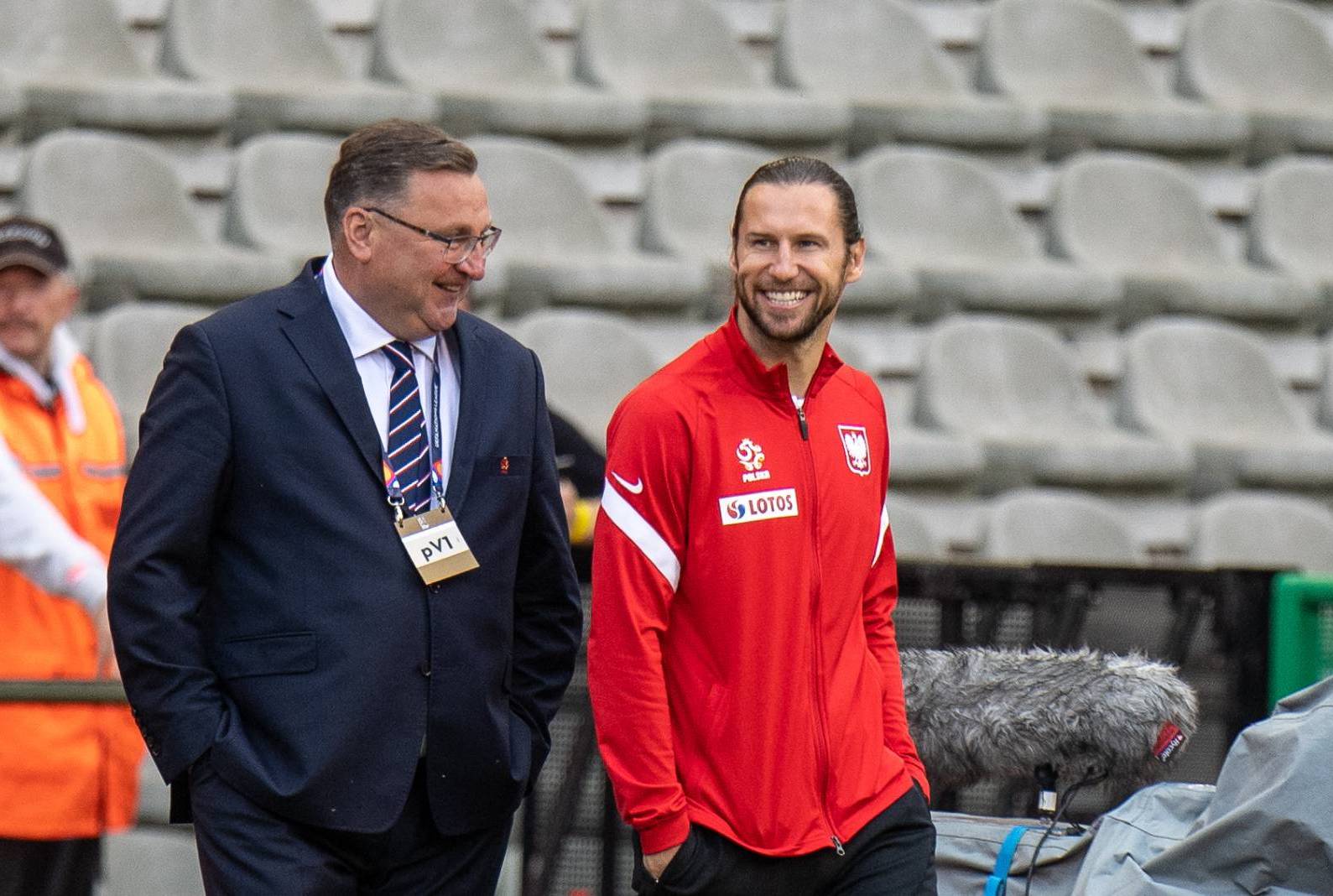 Michniewicz wskazał na Krychowiaka. Takie ma o nim zdanie