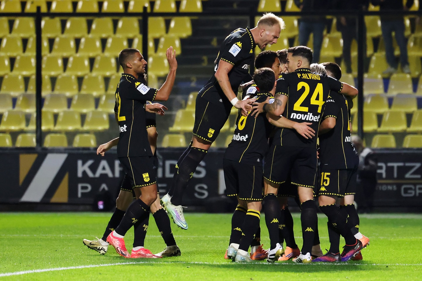 Wielkie derby Salonik w weekend na żywo w Sportklubie!