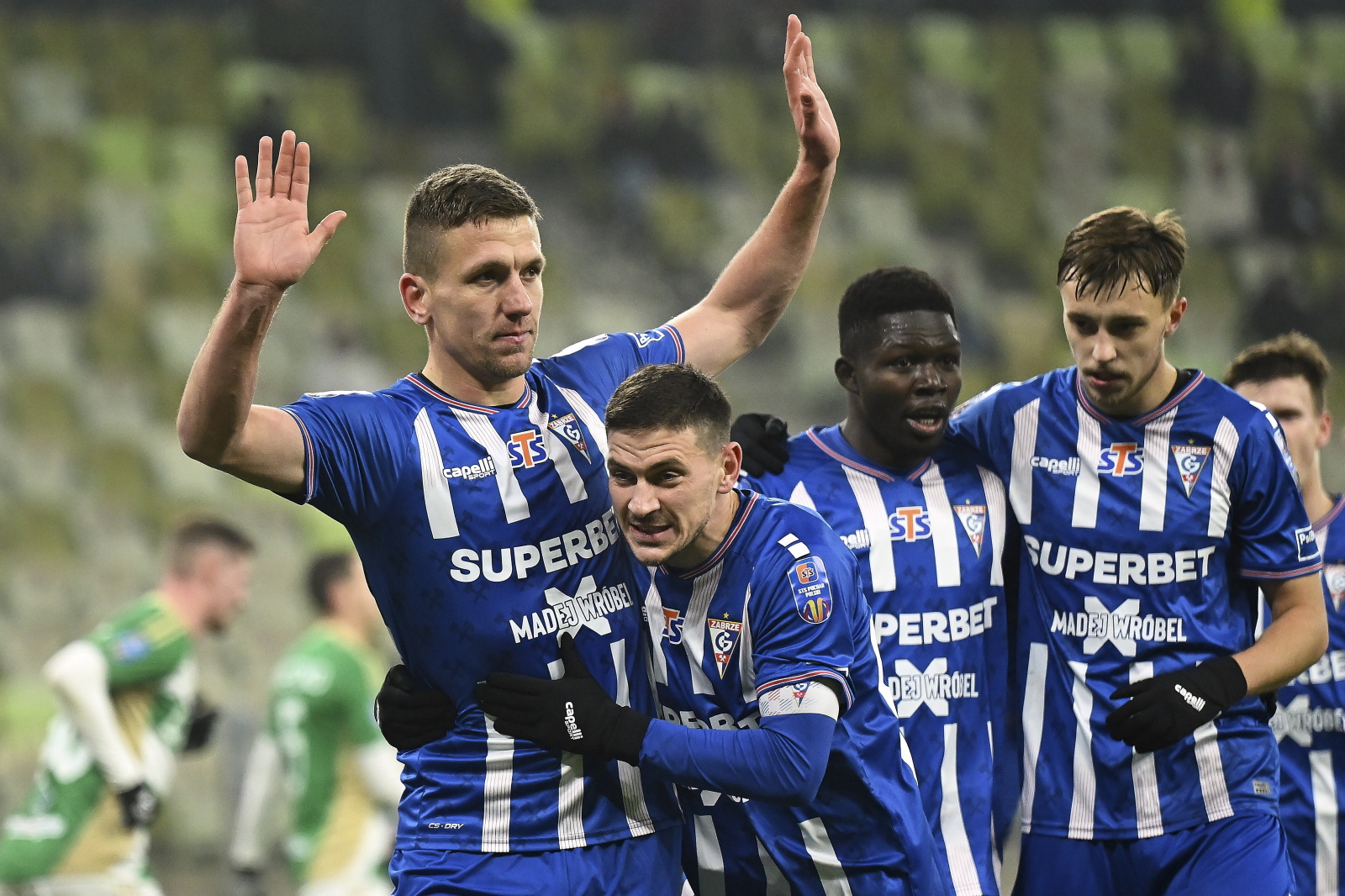 Cztery gole w Gdańsku. Górnik gra dalej w Pucharze Polski