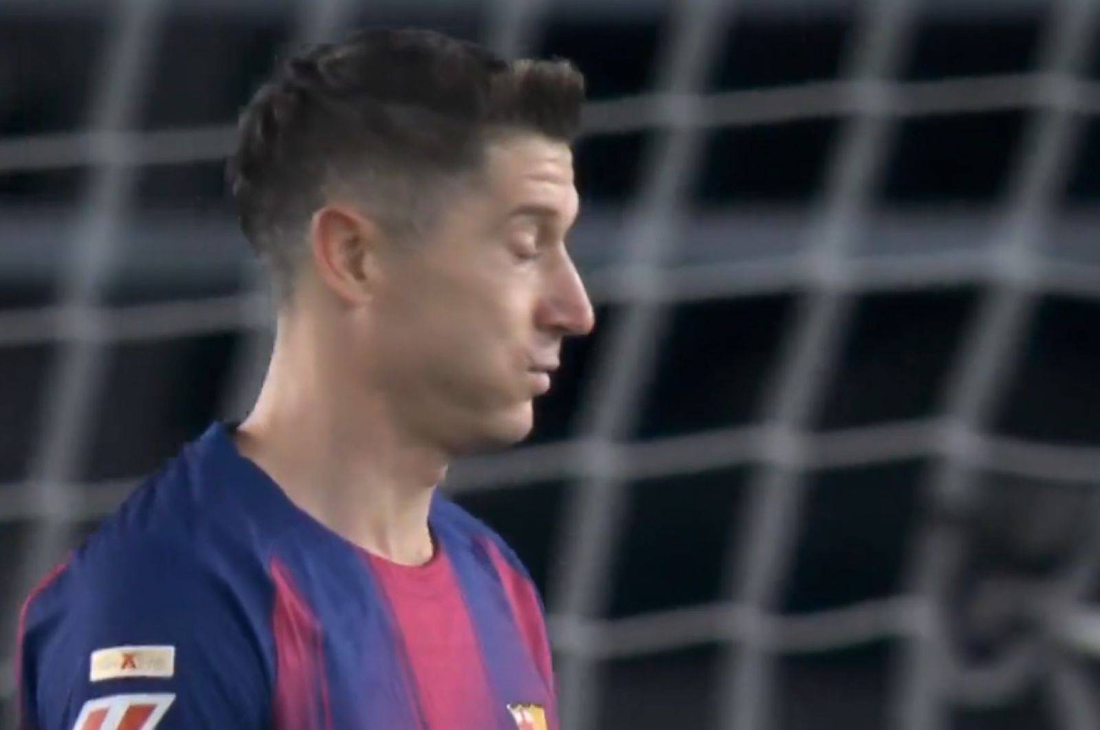 Kamery wszystko nagrały. Tak zareagował na koszmarne pudło