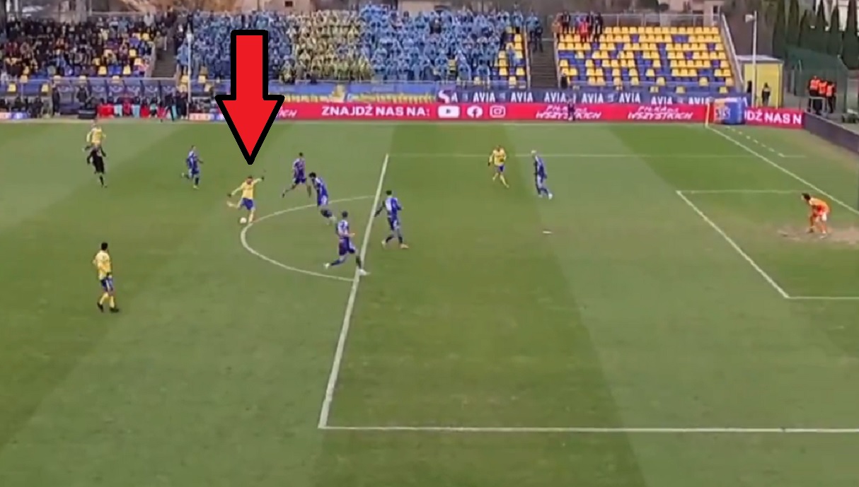 Trzecioligowiec zaskoczył Pucharze Polski. Przebiegł pół boiska i strzelił gola