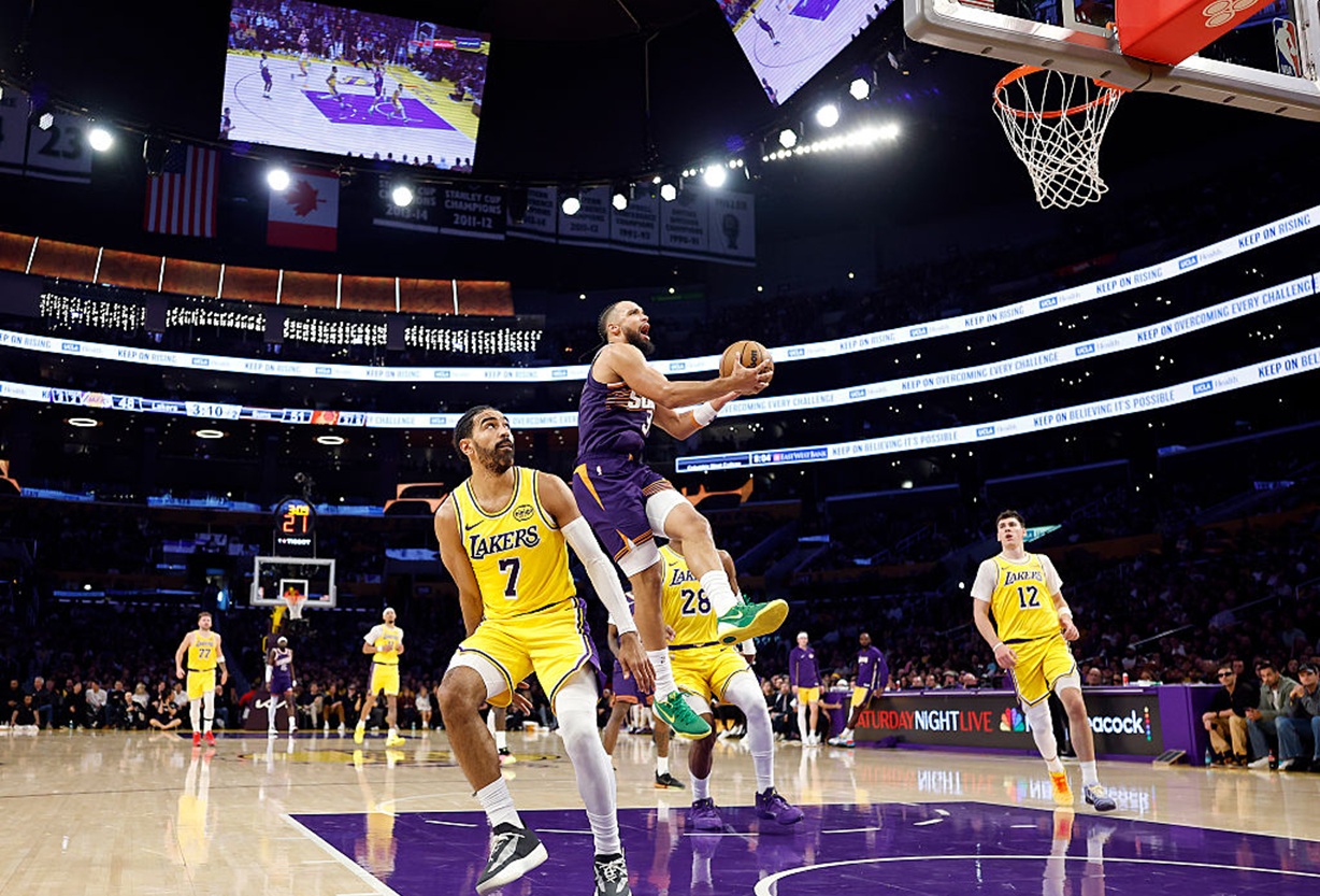 NBA w TV Republika?! Zagadkowe wpisy w sieci