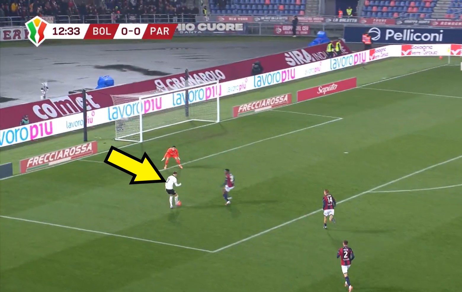 Gol Polaka w Pucharze Włoch. Podręcznikowe wykończenie [WIDEO]