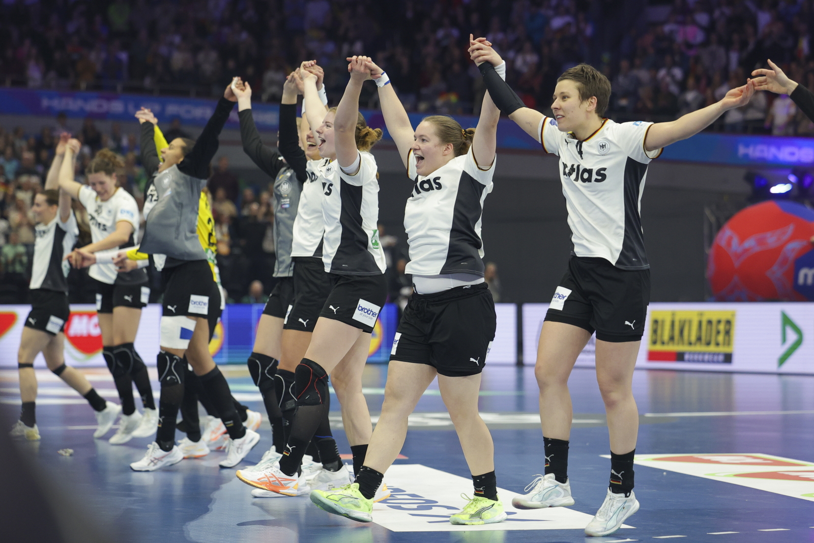 MŚ 2025: Niemki już w ćwierćfinale! Dzień pełen wrażeń w Dortmundzie