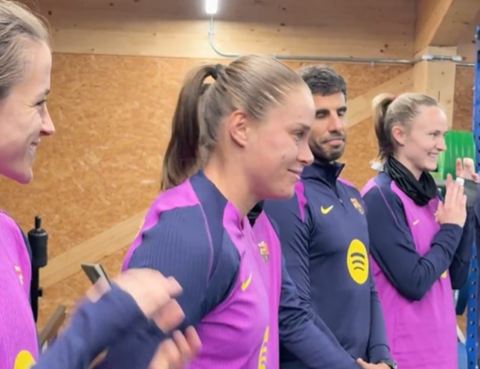 Nagranie z Pajor niesie się po sieci. Po tym, co powiedziała, rozległy się brawa