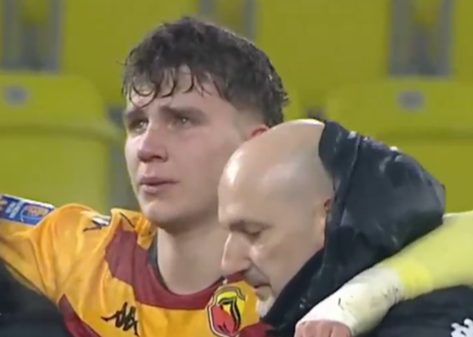 Popłakał się na boisku. Nowe informacje ws. kontuzji polskiego talentu