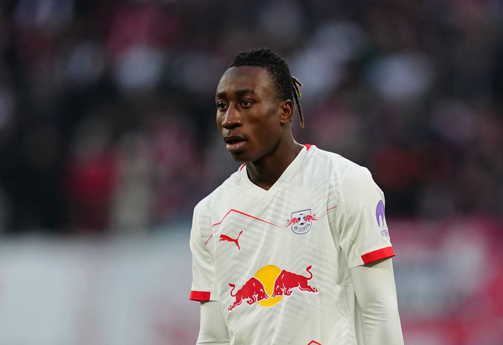 Barcelona obserwuje 19-latka. Chcą go też inni giganci